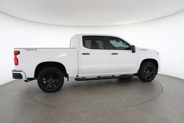 2023 Chevrolet Silverado 1500 Custom - Photo 20