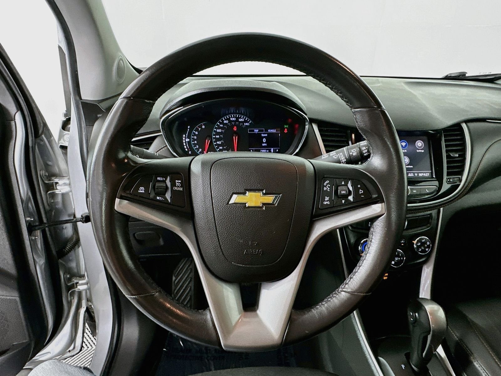 Used 2020 Silver Ice Metallic Chevrolet LT image 11