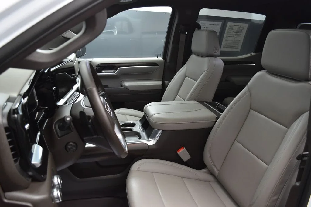 Used 2026 White GMC SLT image 19
