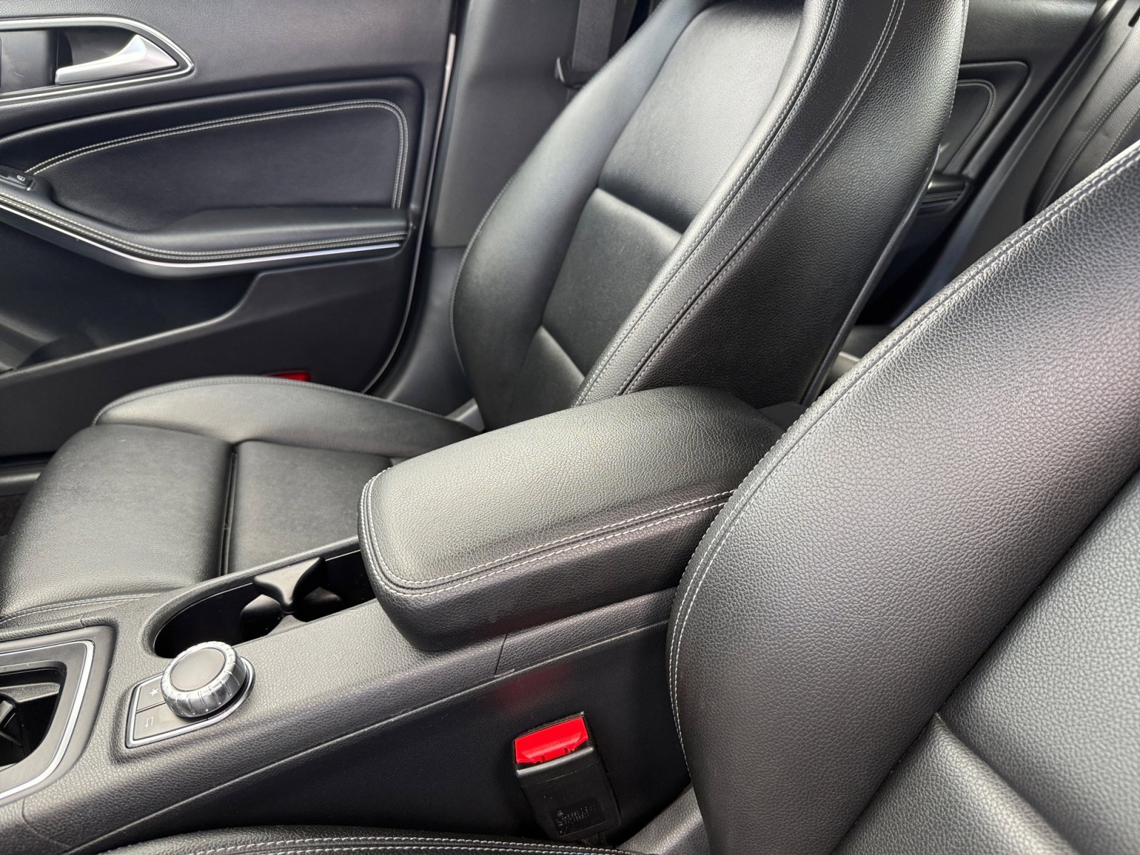Used 2019 Polar White Mercedes-Benz CLA 250 image 14