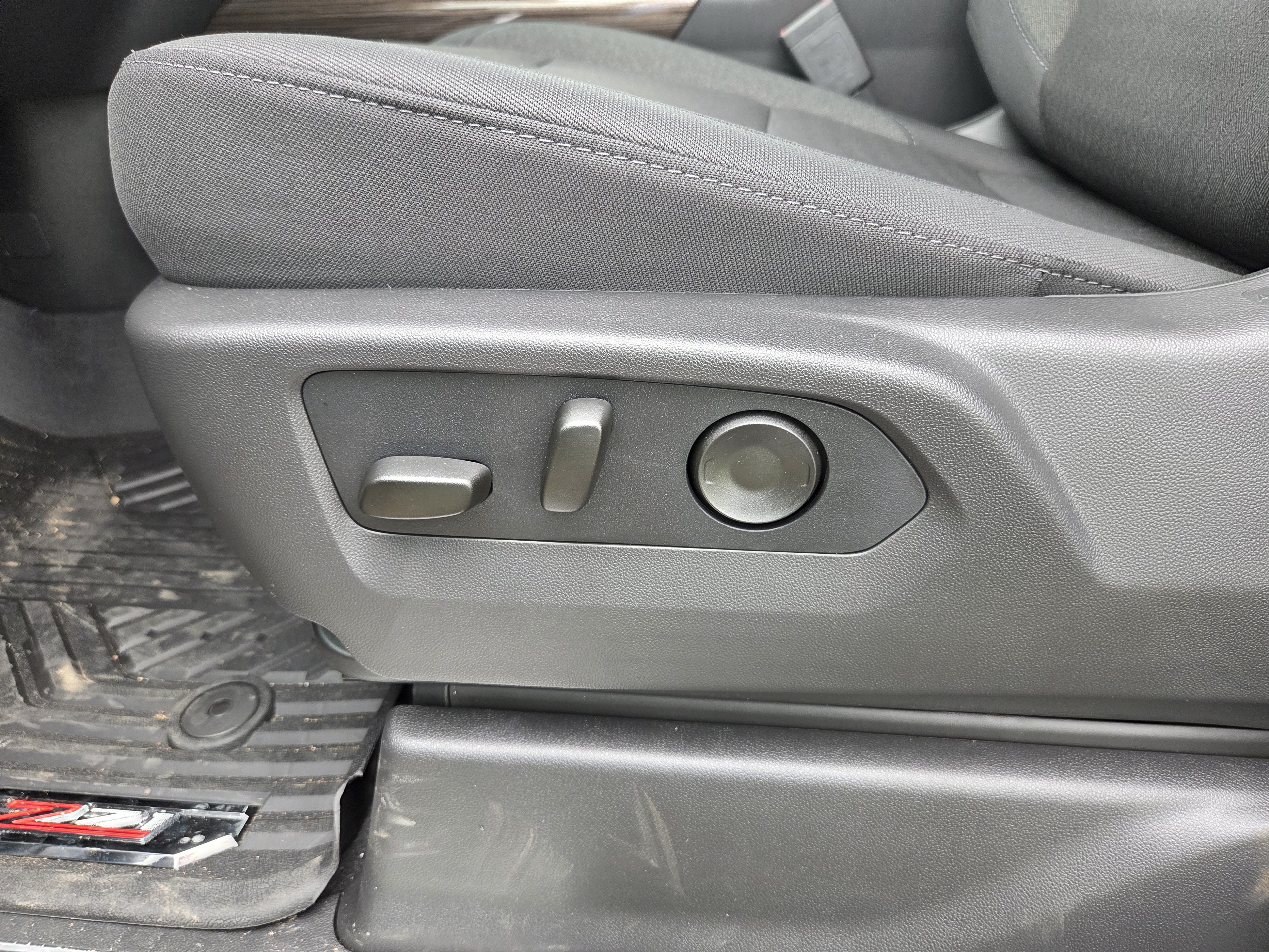 New 2026 Sterling Gray Metallic Chevrolet RST image 19