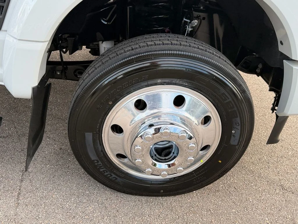 Certified Used 2026 Avalanche Ford Platinum image 19