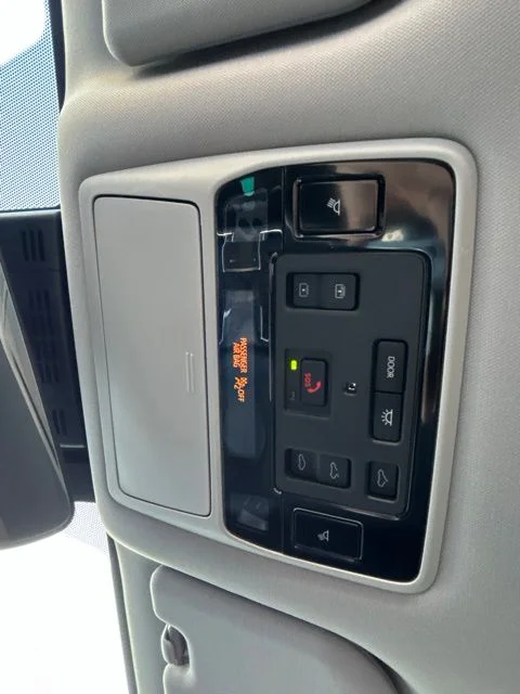 Used 2025 Beige Toyota Limited image 66