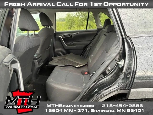 Used 2020 Black Toyota LE image 10