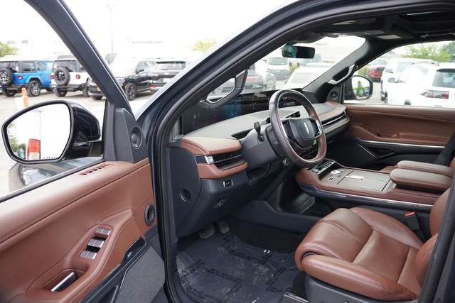 Used 2025 Blue Lincoln Reserve image 15