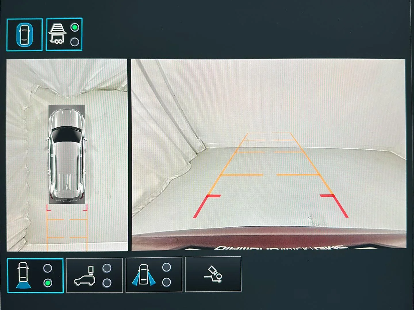 Used 2026 Volcanic Red Tintcoat GMC Elevation image 14