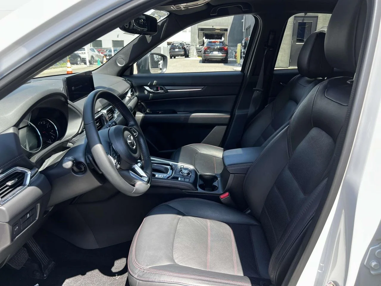 Certified Used 2024 Rhodium White Metallic Mazda 2.5 Turbo Premium image 28