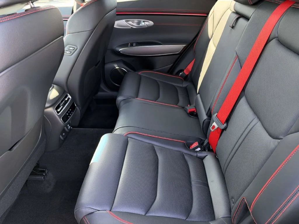 New 2027 Blue Genesis 2.5T Sport Prestige image 11