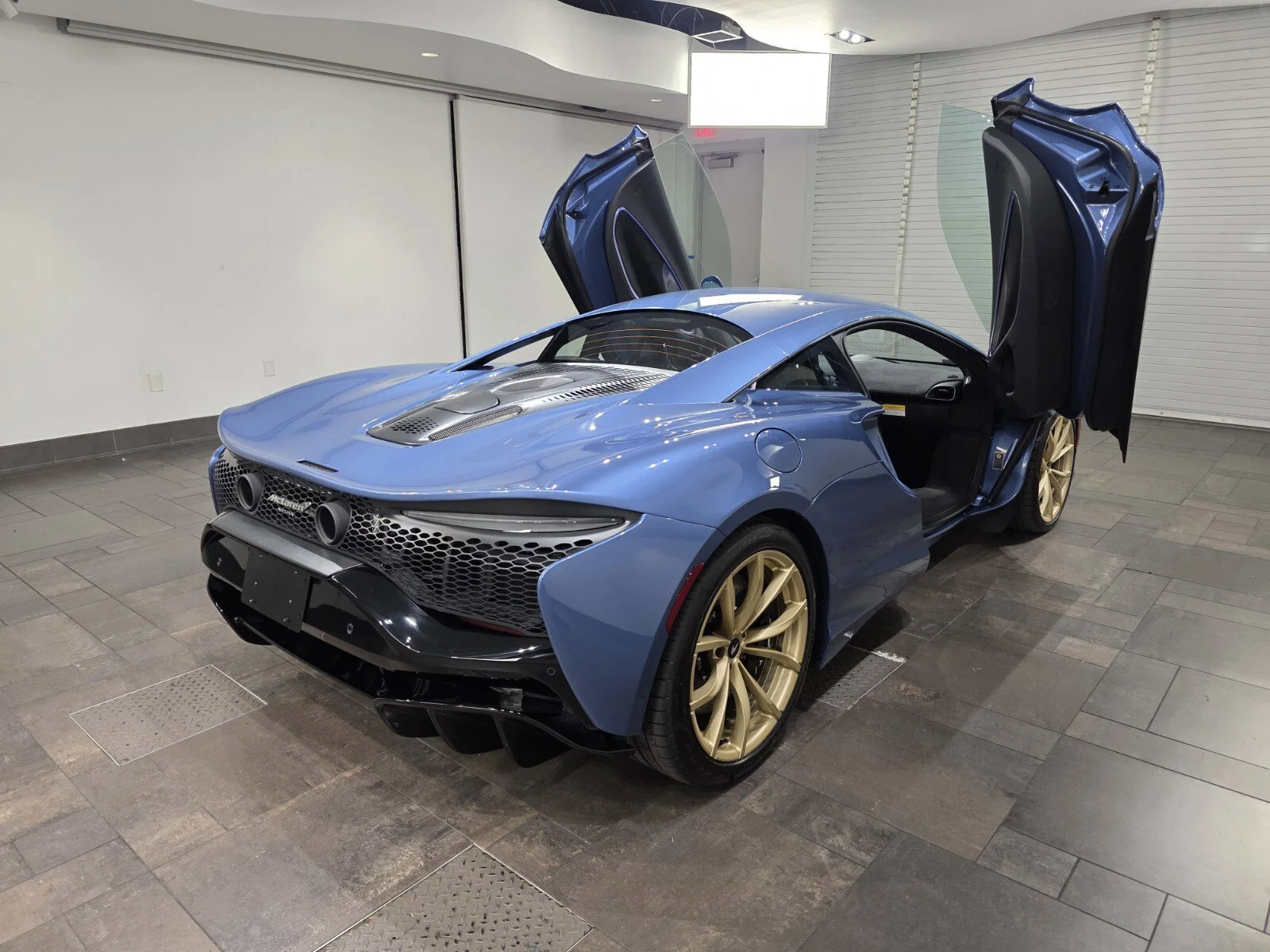 2026 McLaren Artura Performance - Photo 22