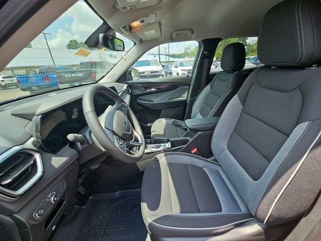 New 2026 Mosaic Black Metallic Chevrolet LT image 21