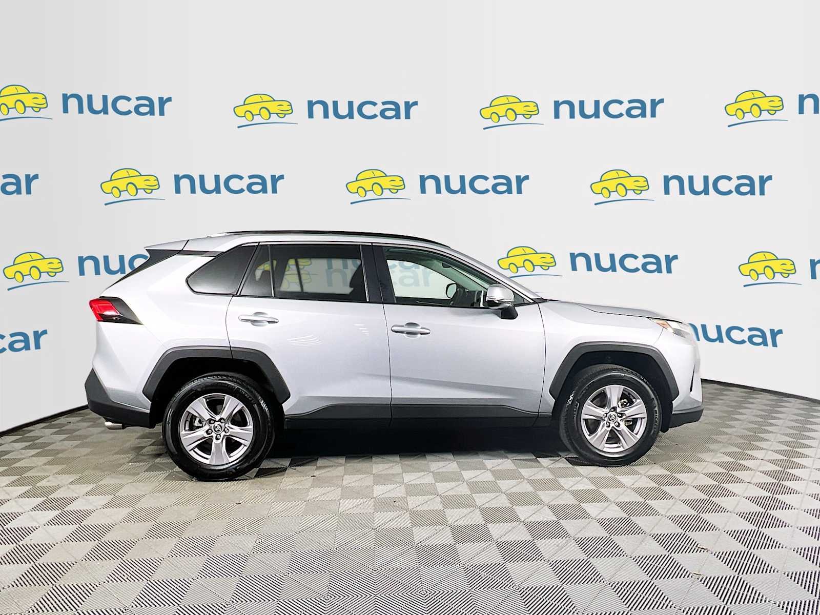 Used 2025 Silver Sky Metallic Toyota XLE image 8