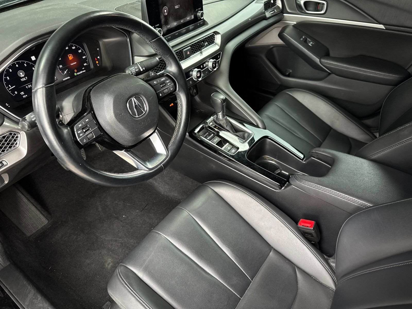 Used 2023  Acura Base image 9