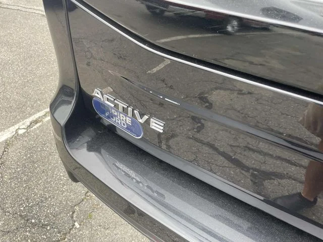 Used 2025 Black Ford Active image 6