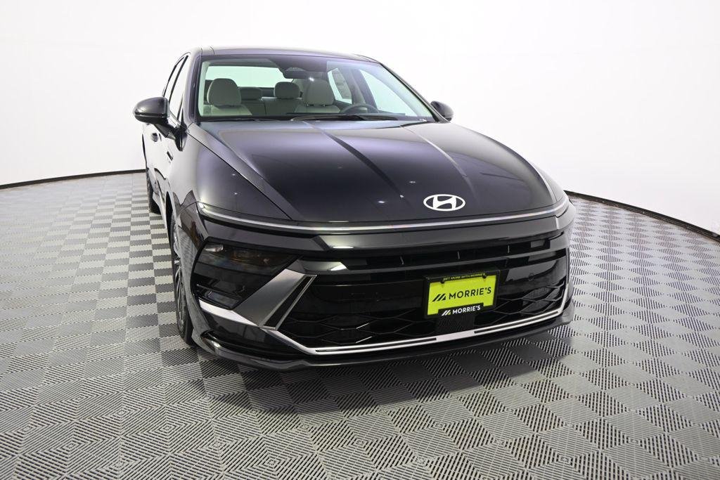 New 2026 Carbon Blue Hyundai SEL image 9