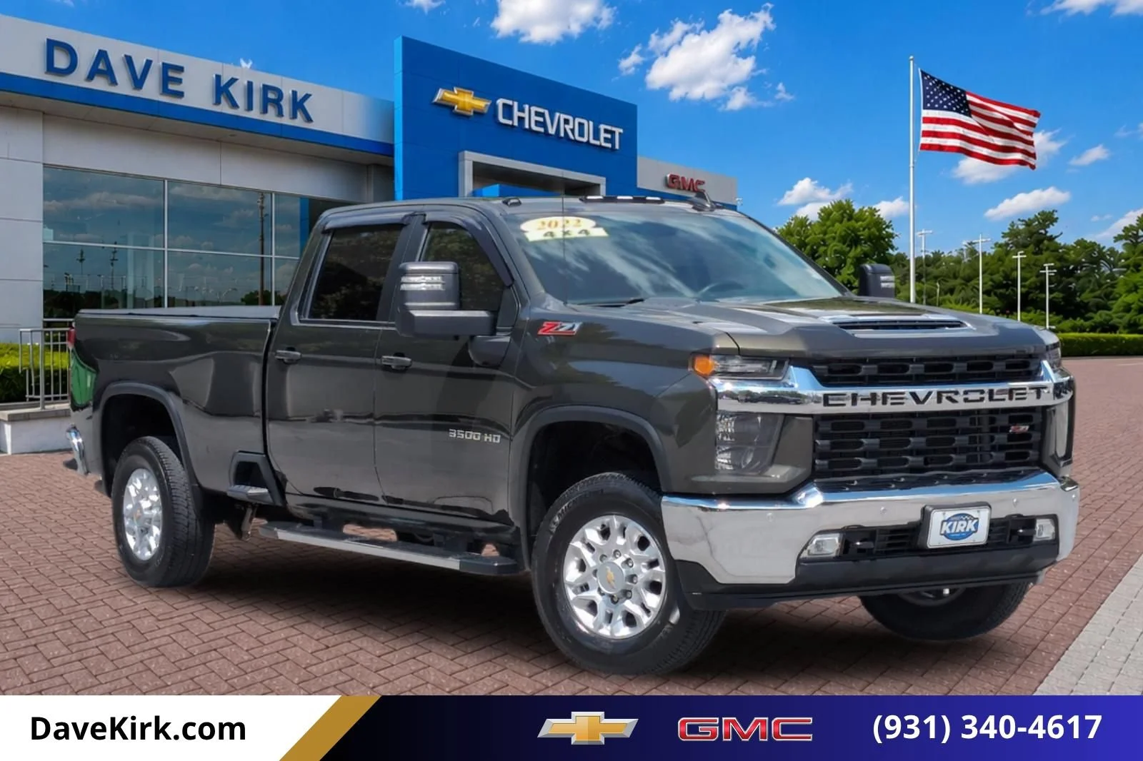 Used 2022 GREENSTONE METALLIC Chevrolet LT image 1