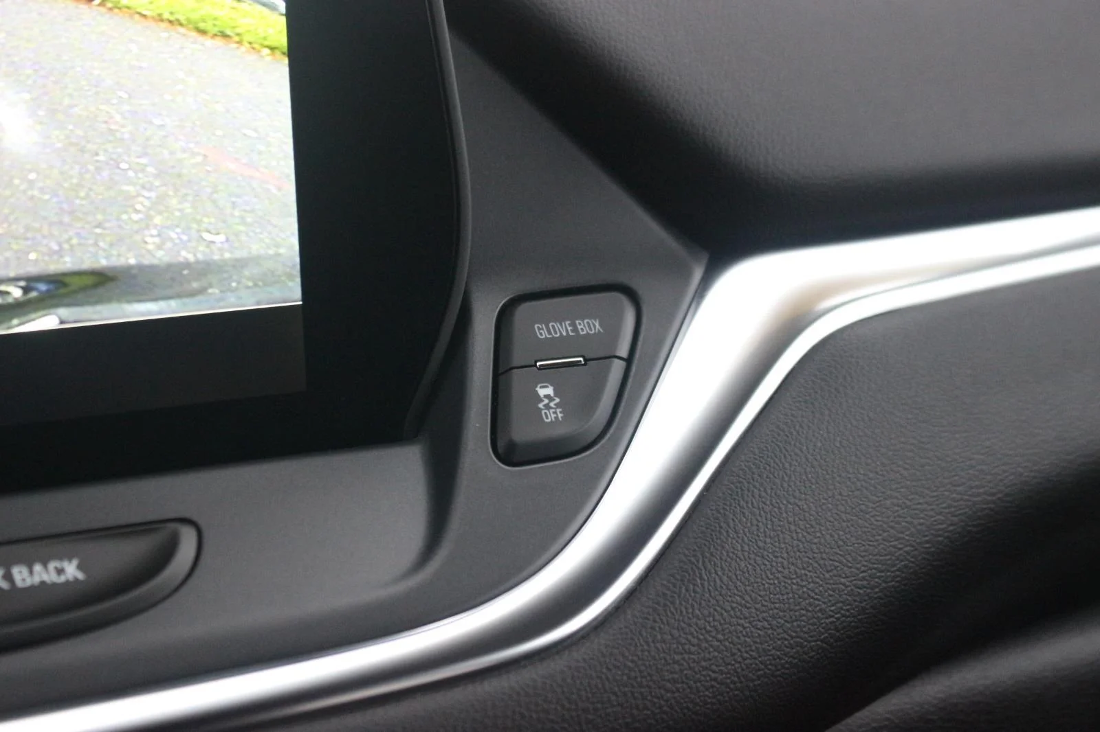 Used 2024 Black Chevrolet 2LT image 26