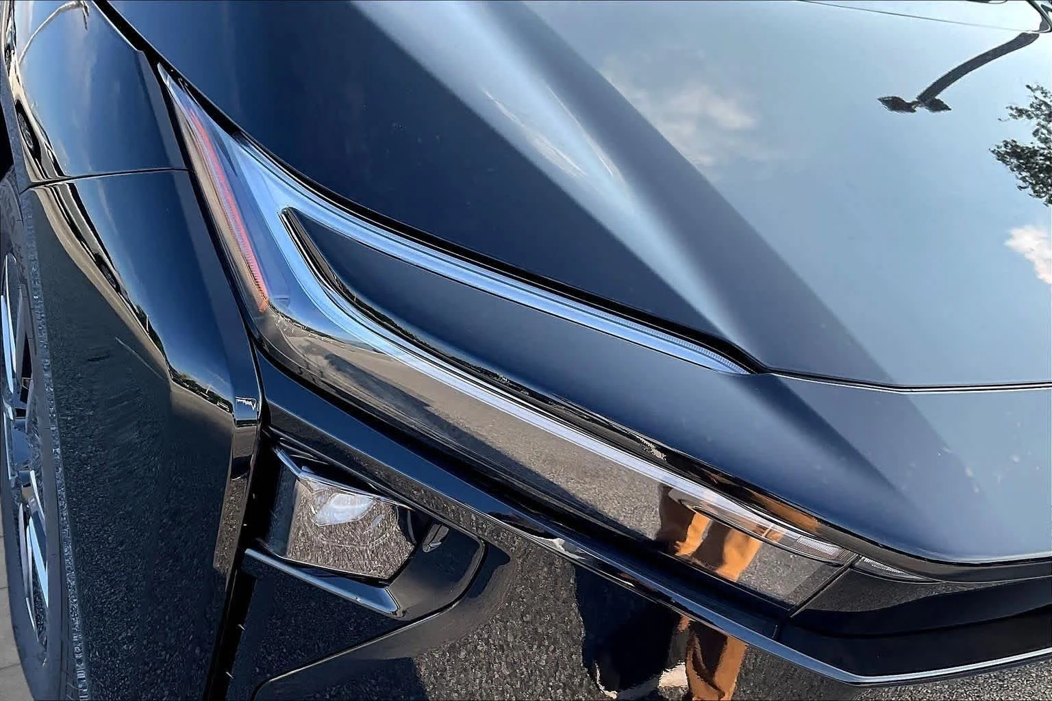 New 2026 Midnight Black Metallic Toyota XLE image 13