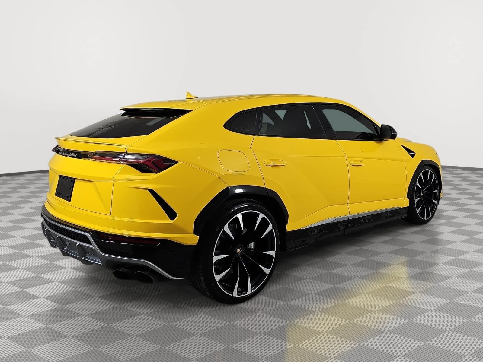Used 2020  Lamborghini Base image 8