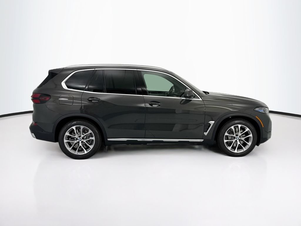 New 2026 Gray Metallic BMW xDrive50e image 4