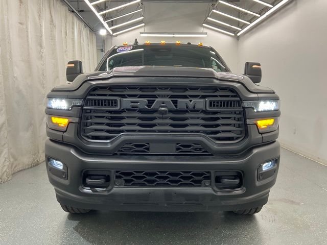 New 2026 Granite Crystal Metallic Clearcoat RAM Tradesman image 3