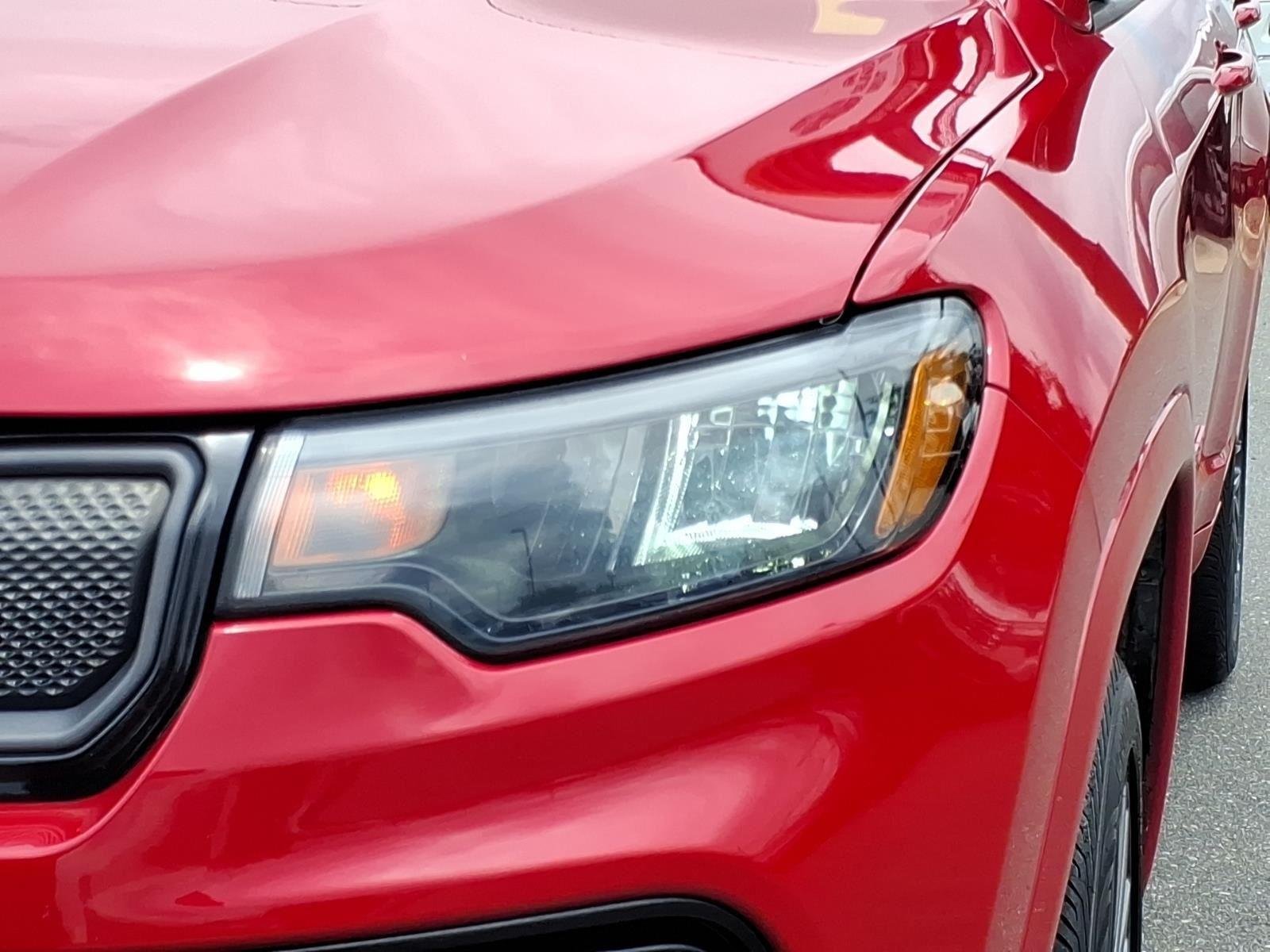 Used 2022 Redline Pearlcoat Jeep (RED) Edition image 16