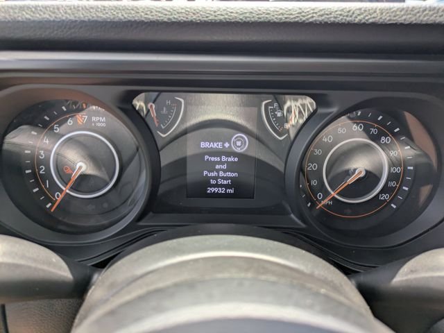 Used 2025 White Jeep Sport S image 26