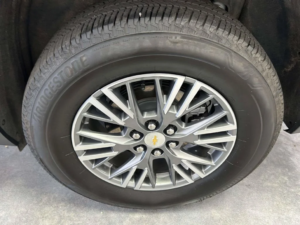 Used 2026 Gray Chevrolet LT image 8