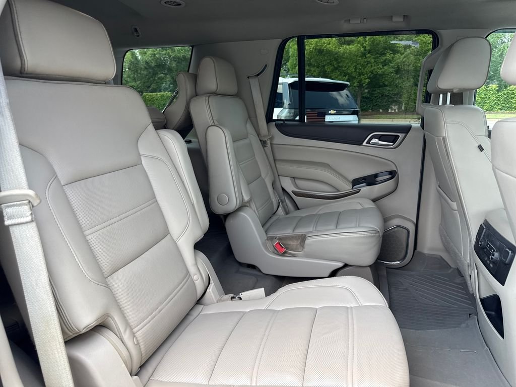 Used 2019 White GMC Denali image 24