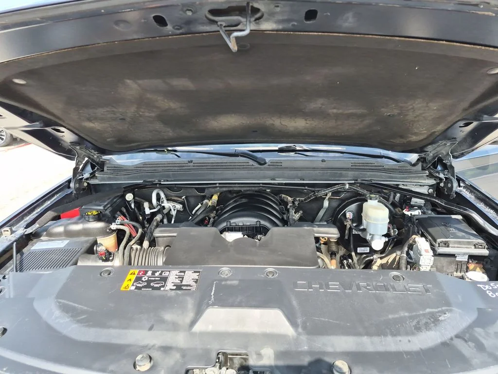 Used 2019 Gray Chevrolet Premier image 17