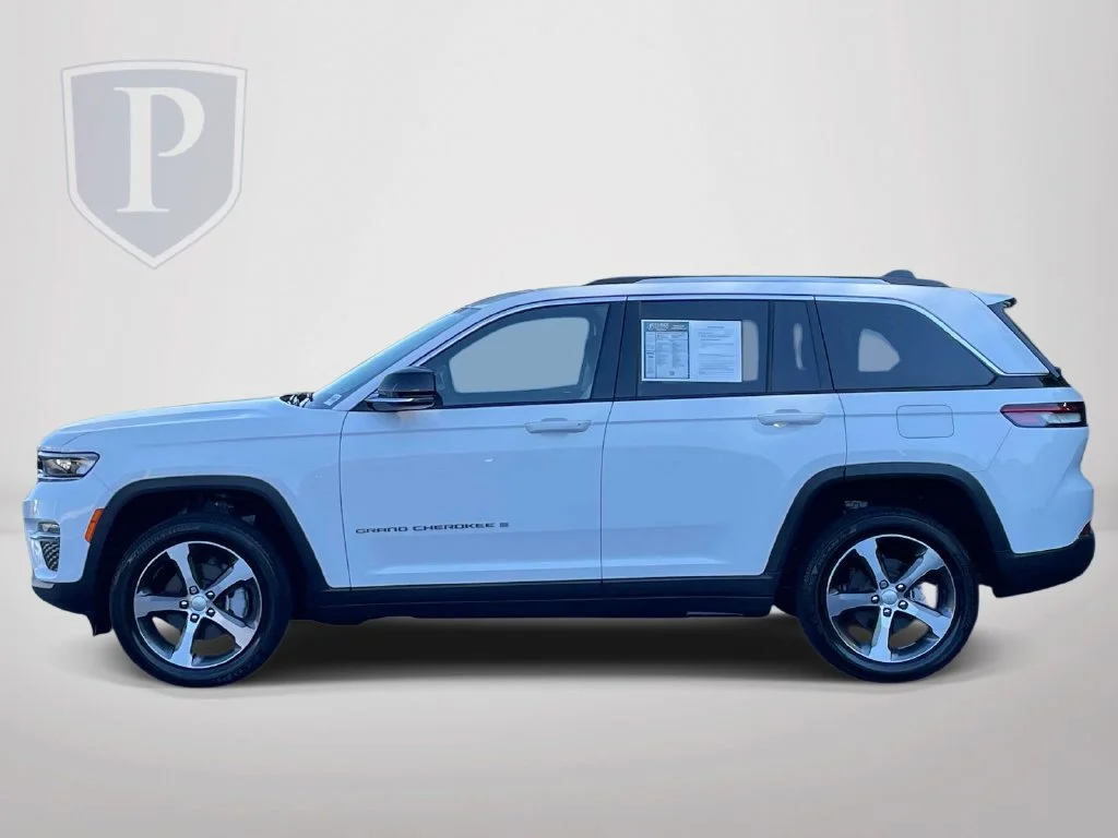 Used 2023 White Jeep Limited image 5