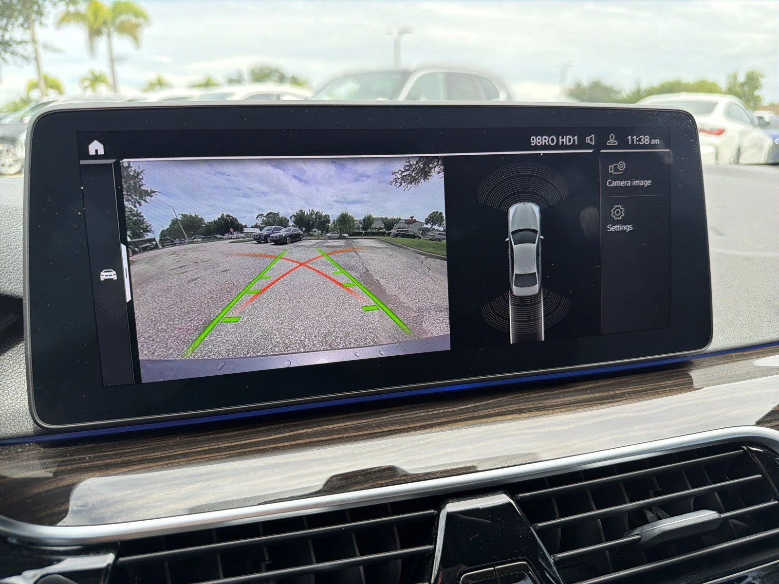 Used 2023 Skyscraper Grey Metallic BMW 540i image 26