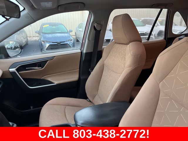 Used 2020 Red Toyota XLE image 9