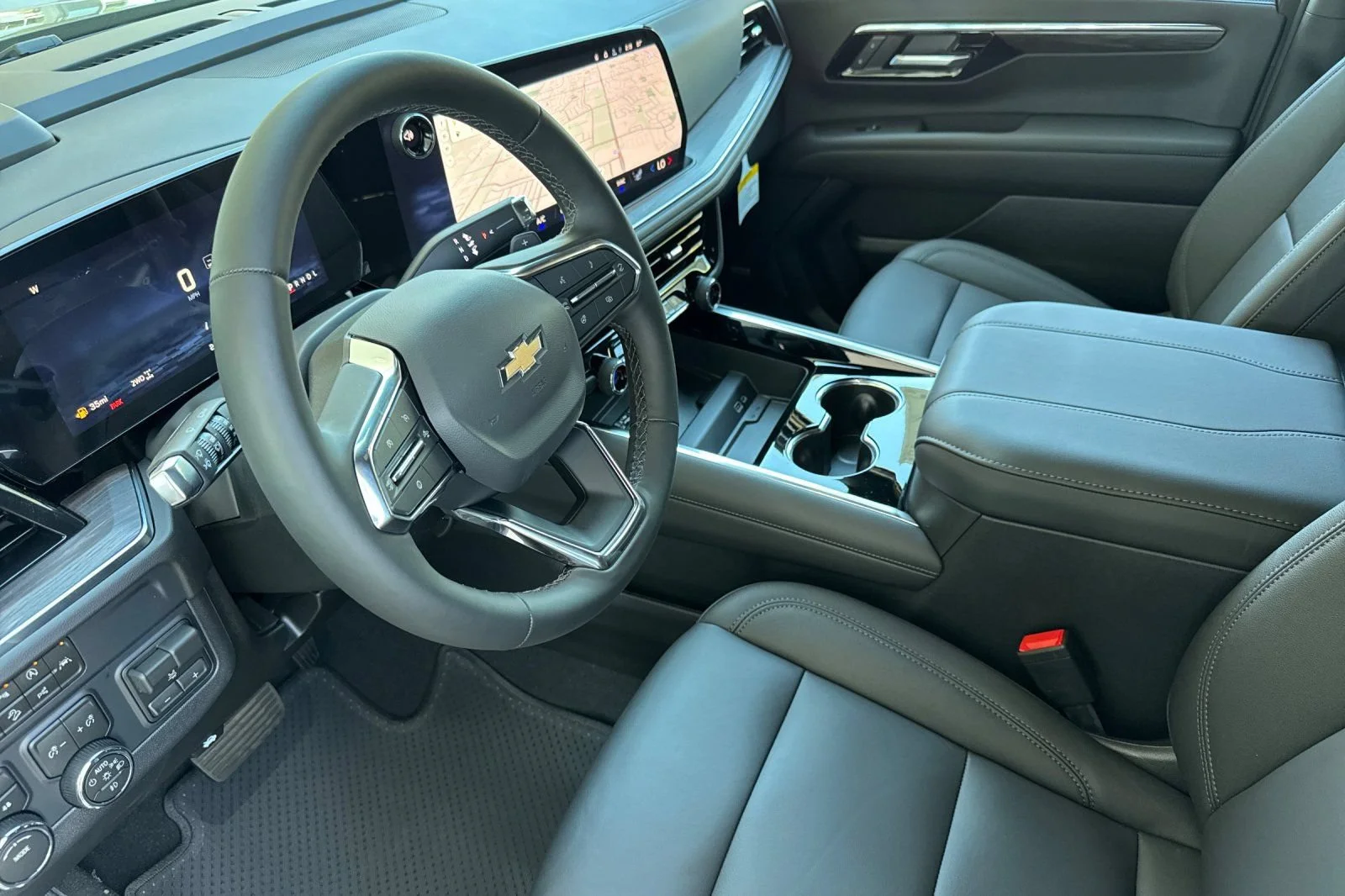2026 Chevrolet Tahoe LT - Photo 9