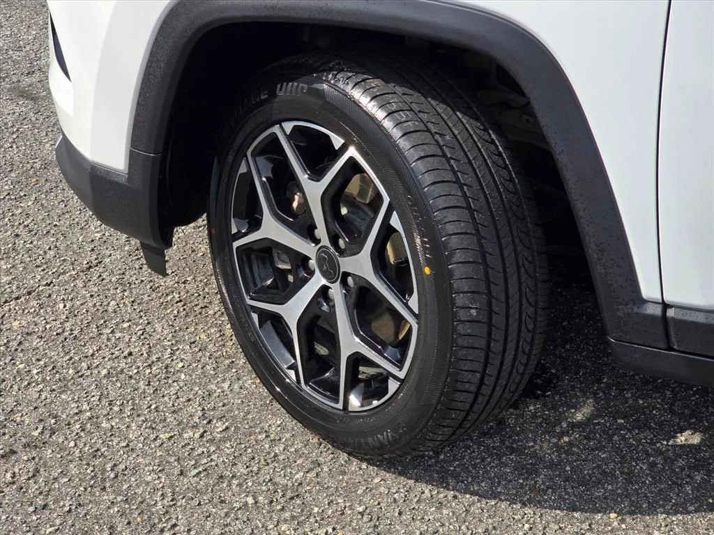 Used 2025 White Jeep Limited image 25
