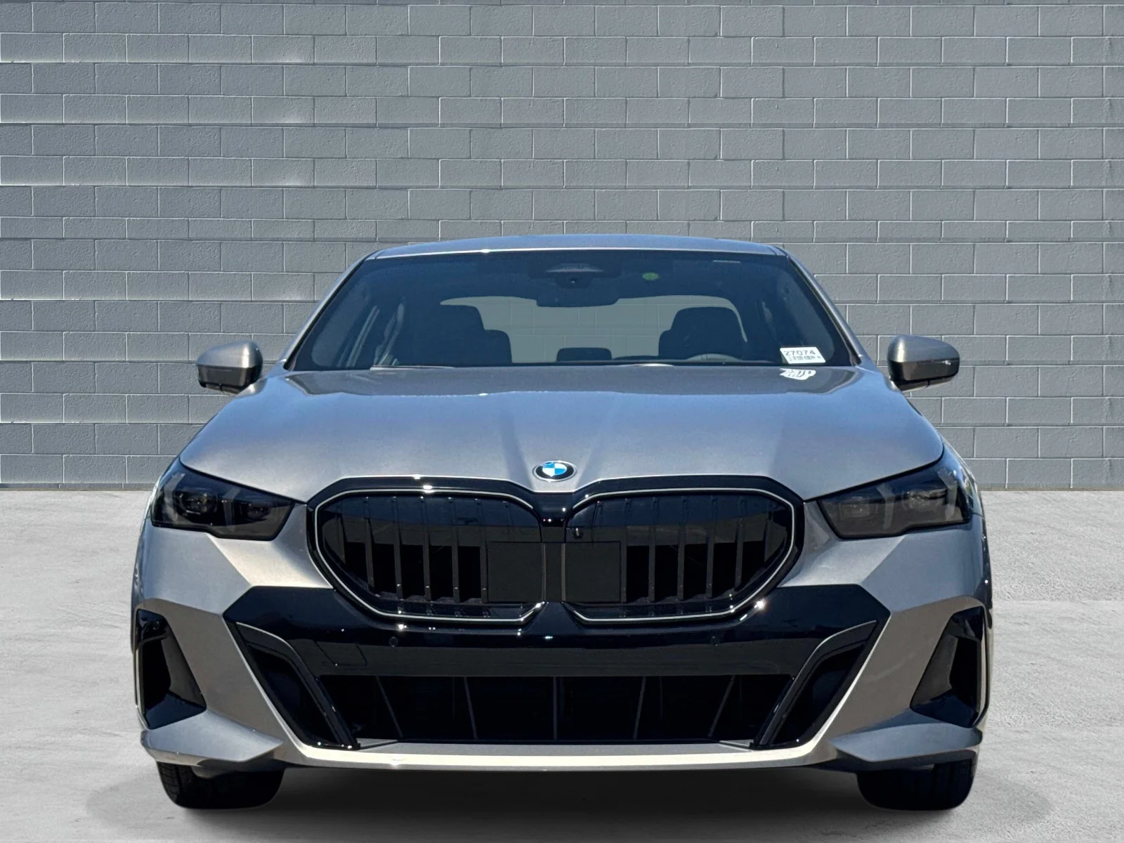 New 2027 Oxide Grey Metallic BMW 530i Sedan image 2