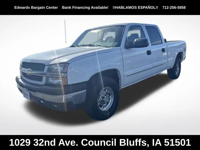 Used 2004 White Chevrolet LS image 3