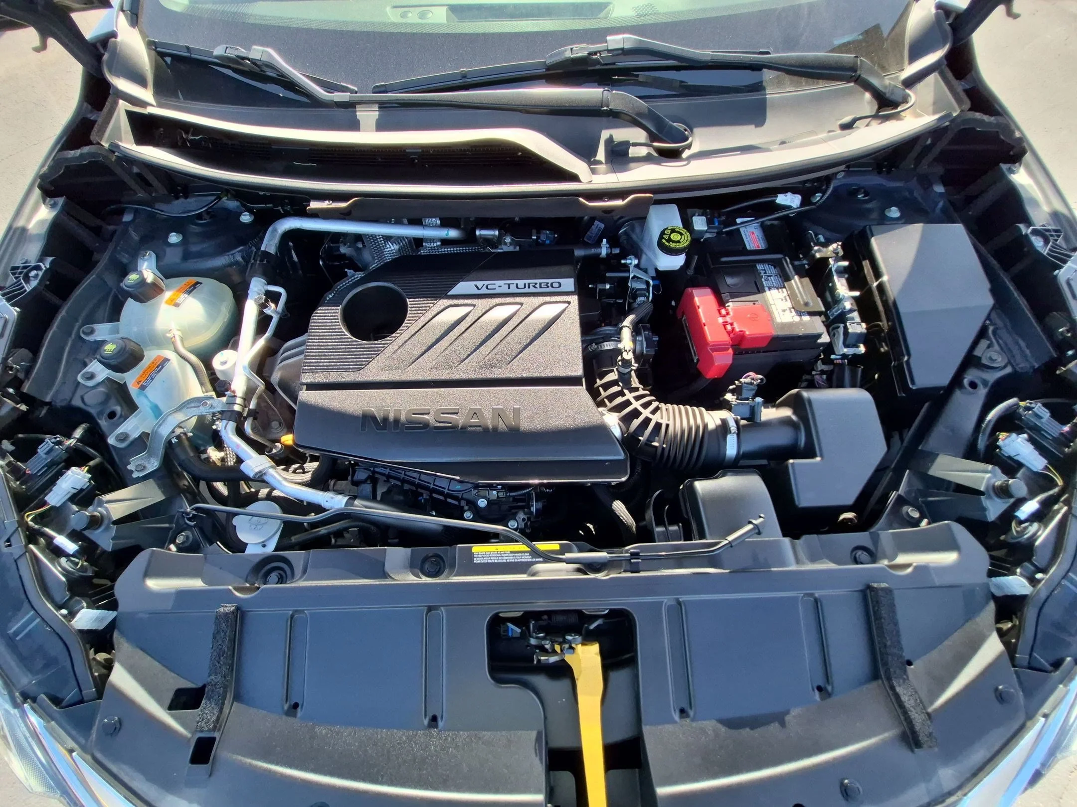 Used 2023 Super Black Nissan SV image 28