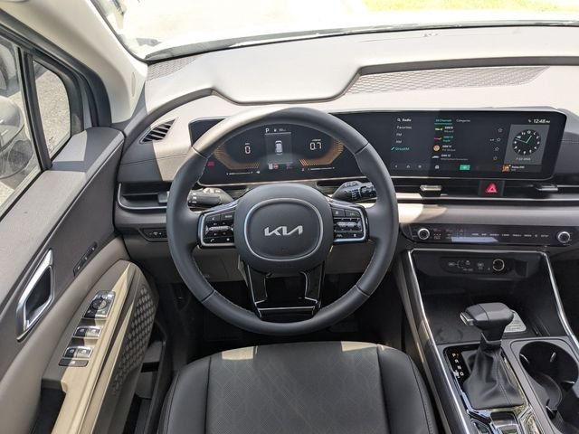 New 2026 Ceramic Silver Kia EX image 20
