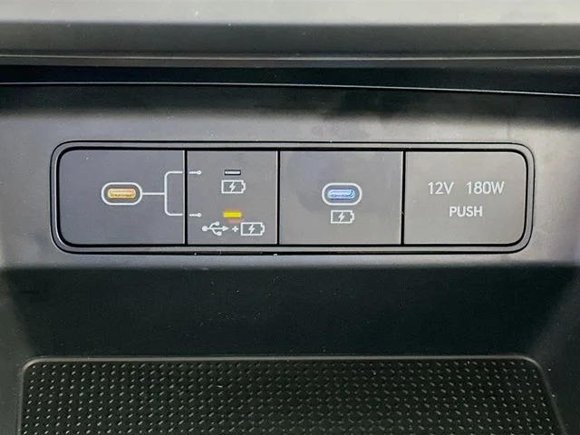 New 2026 Hyundai TUCSON SE