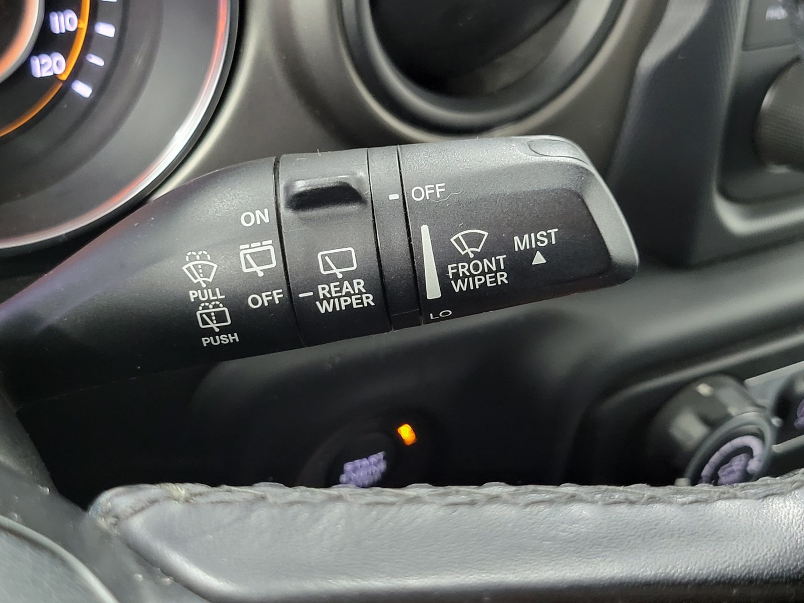 Used 2019 Yellow Jeep Unlimited Sport S image 18