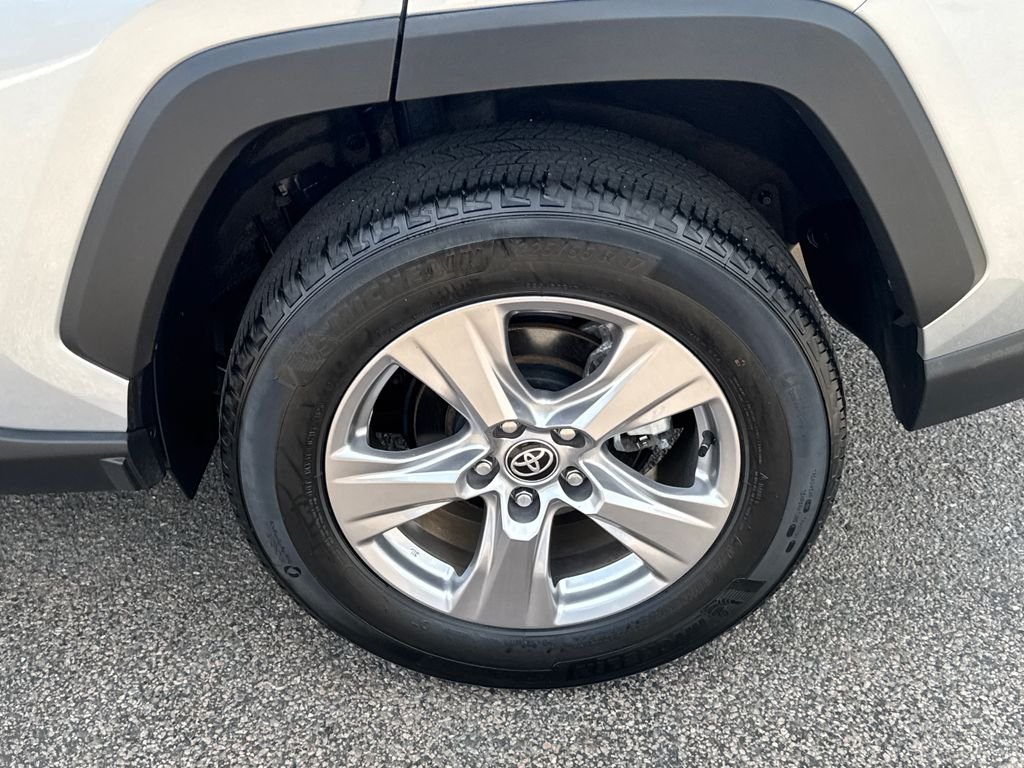 Certified Used 2025 Silver Toyota XLE image 40