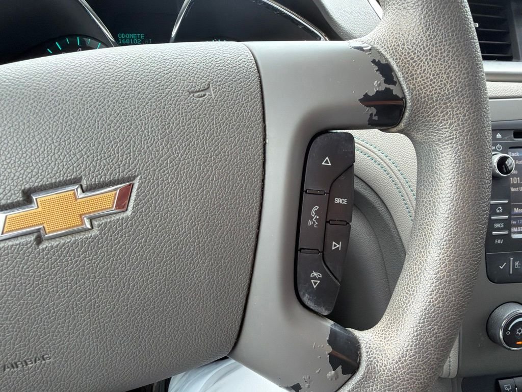 Used 2013 Blue Chevrolet LS image 16