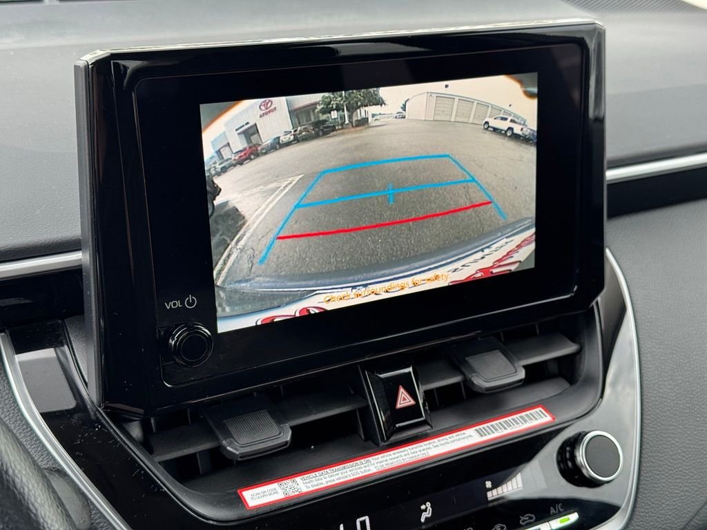 Used 2026  Toyota LE image 27