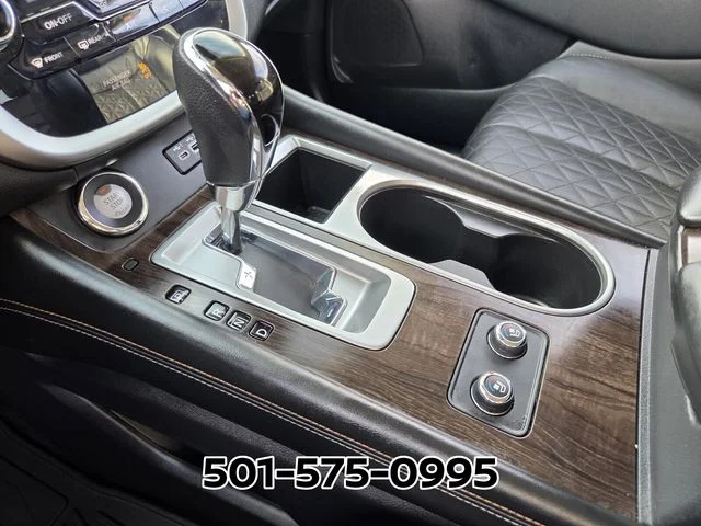 Used 2022 Gray Nissan Platinum image 26