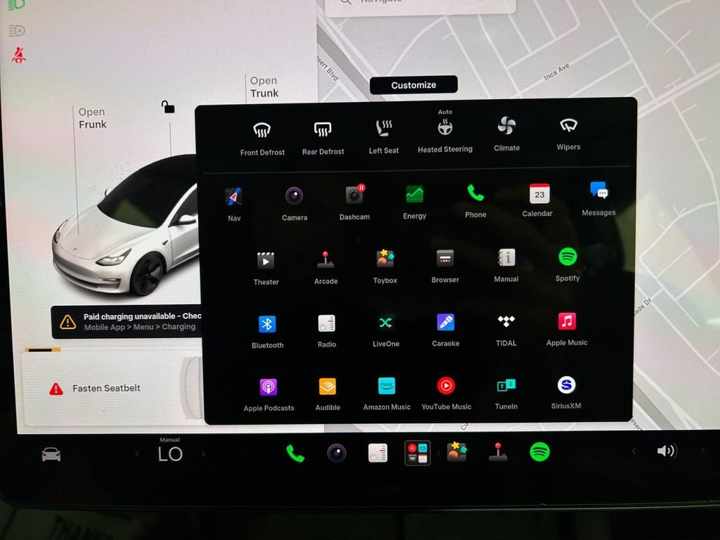 Used 2022  Tesla Long Range image 11