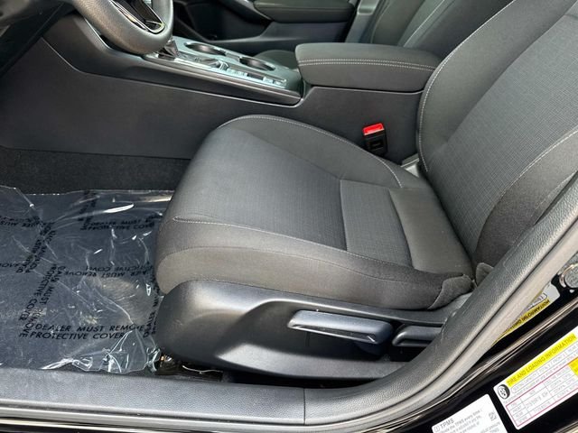Certified Used 2025 Crystal Black Pearl Honda LX image 19