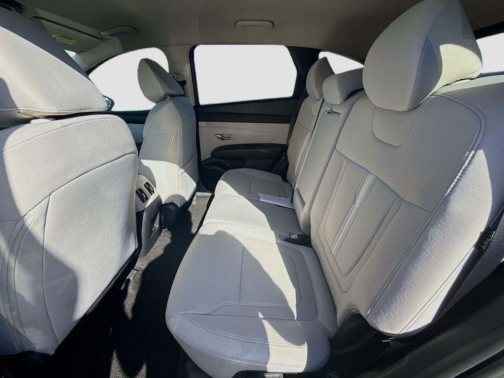 New 2026 Shimmering Silver Hyundai SEL FWD image 18