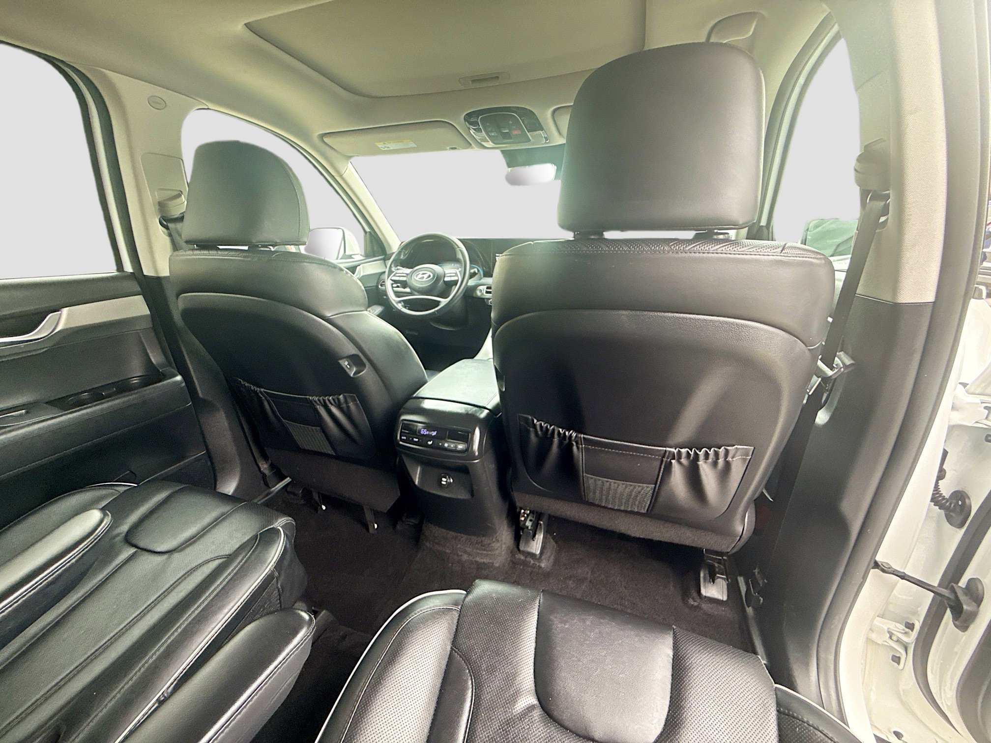 Used 2024 Hyper White Hyundai XRT image 27