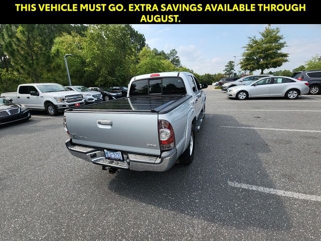 Used 2013 Silver Toyota Base image 13