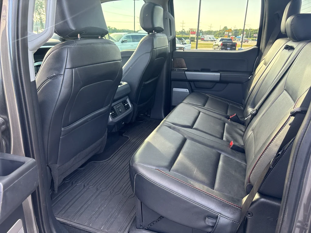 Used 2024 Gray Ford LARIAT image 16